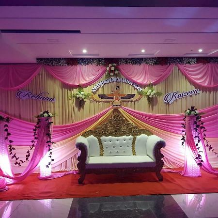 Hotel Shahi Darbar Navsari 外观 照片